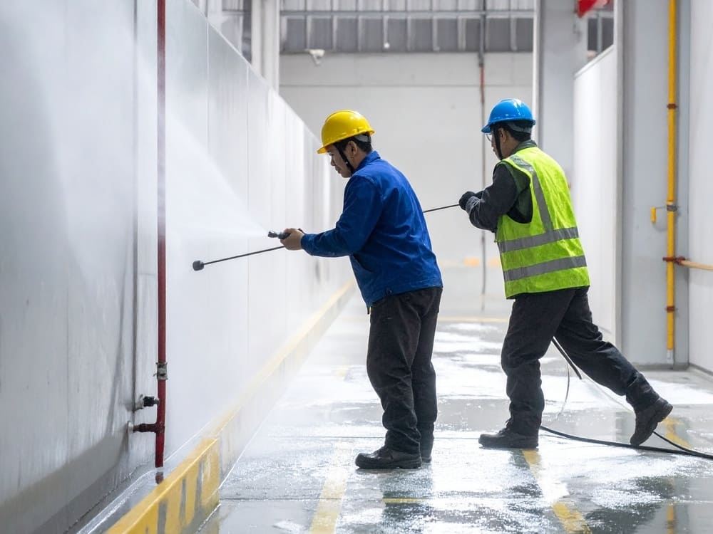 台中廠房清洗 - 工廠油污灰塵清潔案例(圖一)